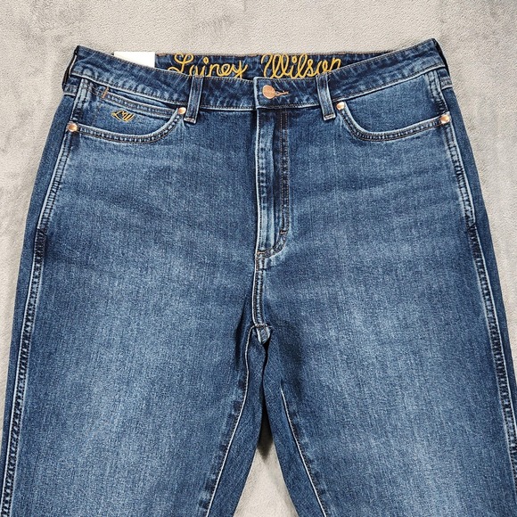 Wrangler Lainey Wilson Jeans Womens 33x34 Blue High Rise Bootcut Boot Hugger - Picture 3 of 15